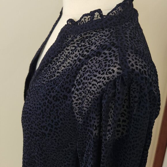 Tommy Hilfiger Women's Shift Chiffon Long Sleeve V-Neck Dress, Sky Captain/Black - Picture 4 of 5